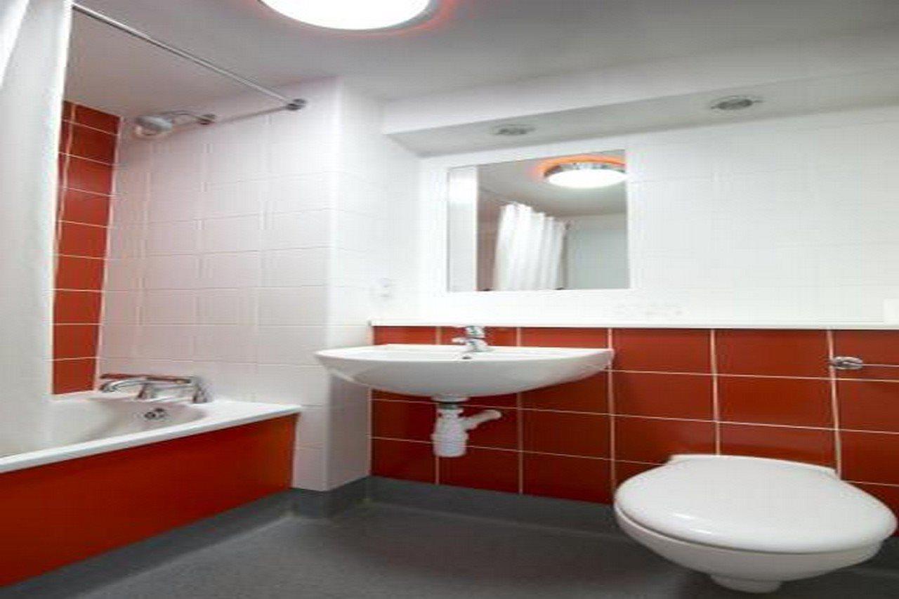 Travelodge Limerick Junction Exteriör bild
