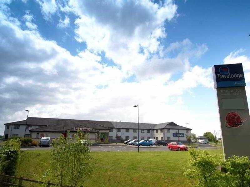 Travelodge Limerick Junction Exteriör bild